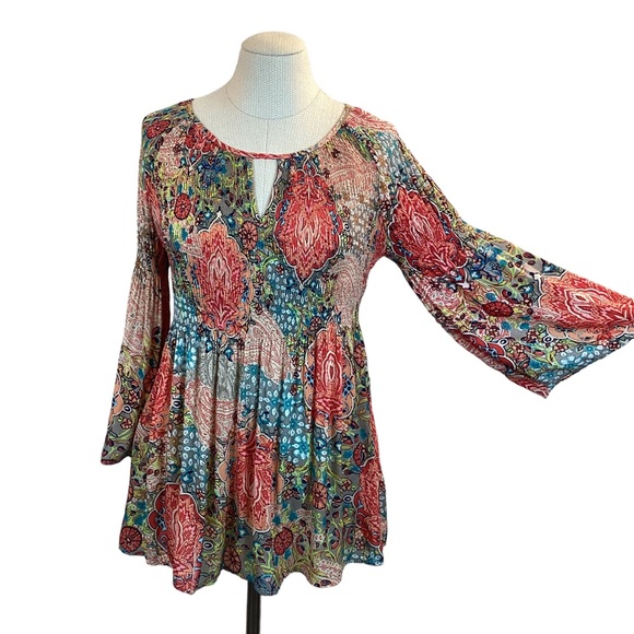 Spense Floral Smocked Pleated Peasant Top - Picture 4 of 8